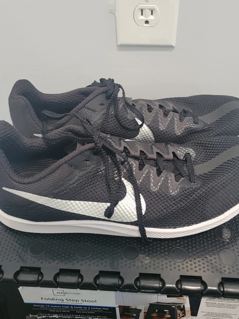 Nike Zoom Rival track and field spikes, model DC8725-001 Sz.11 Excellent Cond.